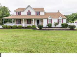 44 Fox Hollow Cir, Downingtown, PA 19335