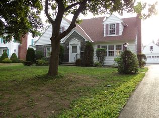 23 Van Dyke Ave, Amsterdam, NY 12010