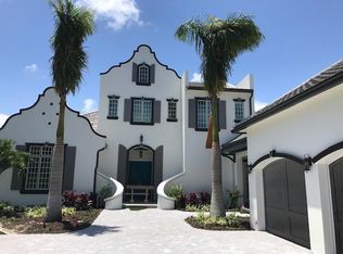 16 SE Via Lago Garda, Pt Saint Lucie, FL 34952