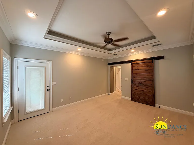 213 Golf Course Dr — Photo 17