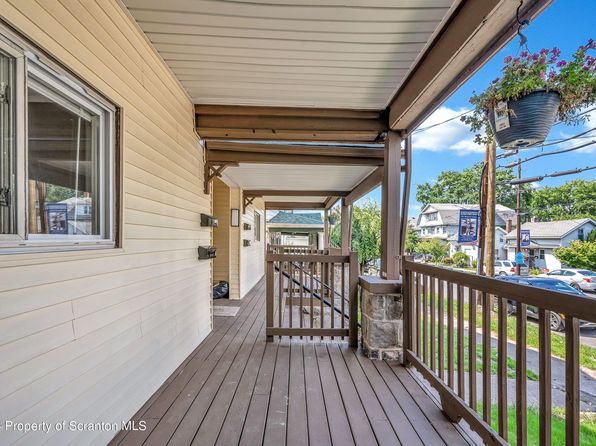 632 Moosic St APT 2