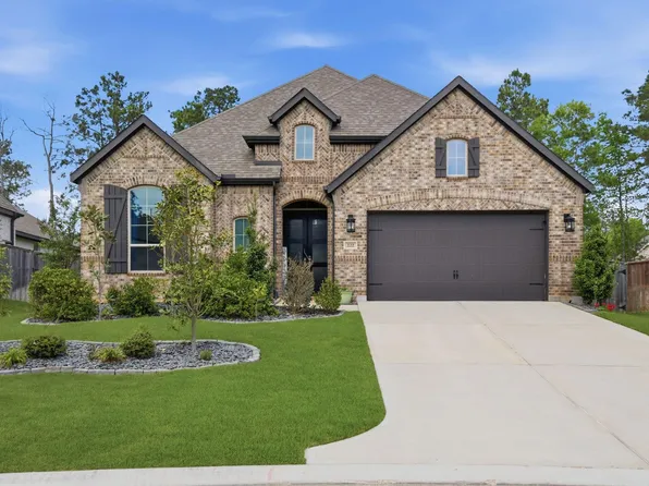 222 Promontory Ct, Montgomery, TX 77316