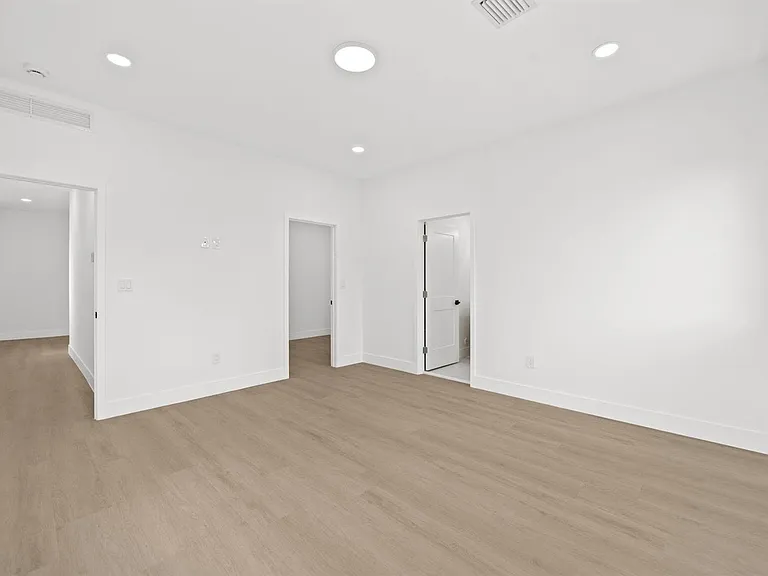 1355 NW 42nd St — Photo 15