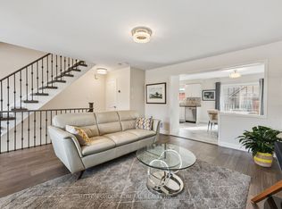 2341 Parkhaven Blvd #8, Oakville, ON L6H 7S5