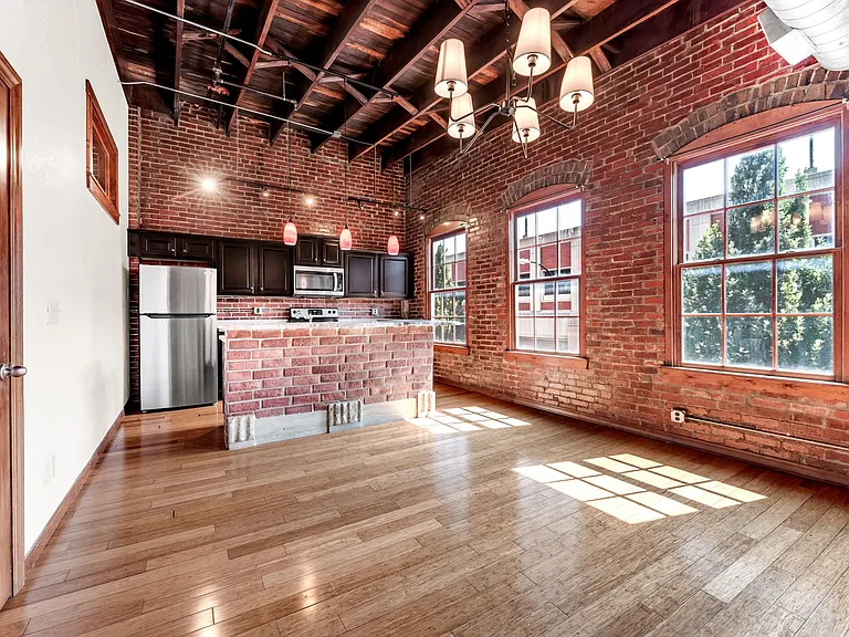 Union Biscuit Warehouse, LLC — Photo 95
