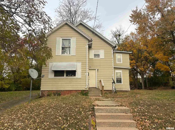 1714 N Linn St, Peoria, IL 61604