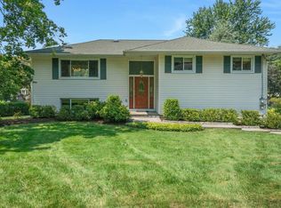 4 Redway Rd, Ossining, NY 10562