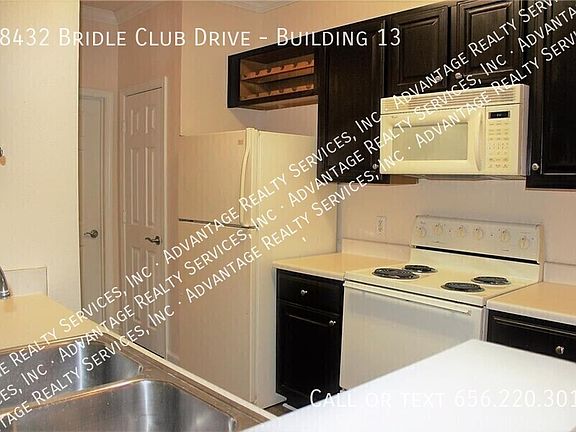 2nd image of 18432 Bridle Club Dr Building 13