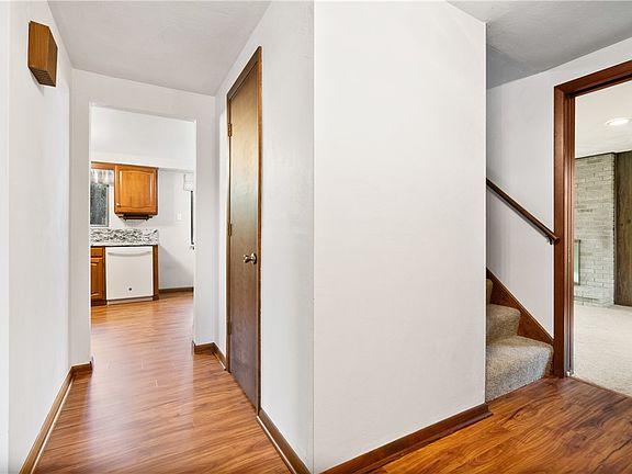 4th image of 3928 Murry Highlands Cir