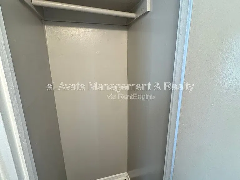 10822 Ventura Blvd #1 — Photo 9
