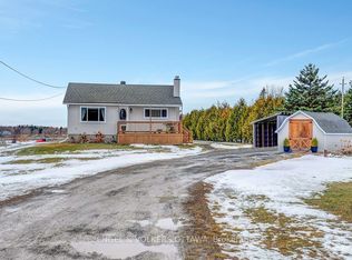 3822 Indian Creek Rd, Clarence Rockland, ON K0A 2A0