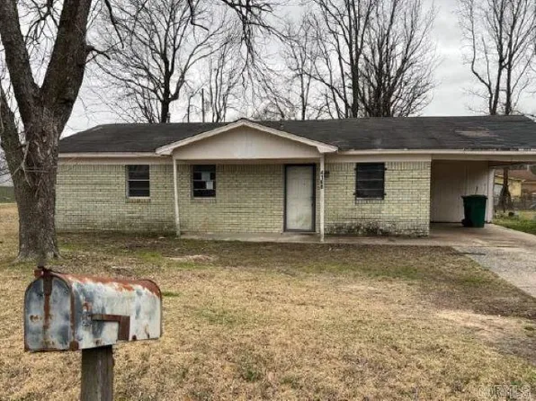 (undisclosed Address), Pine Bluff, AR 71602