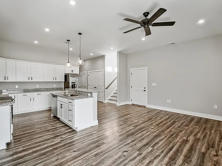 Villas at Capital Twenty — Photo 32