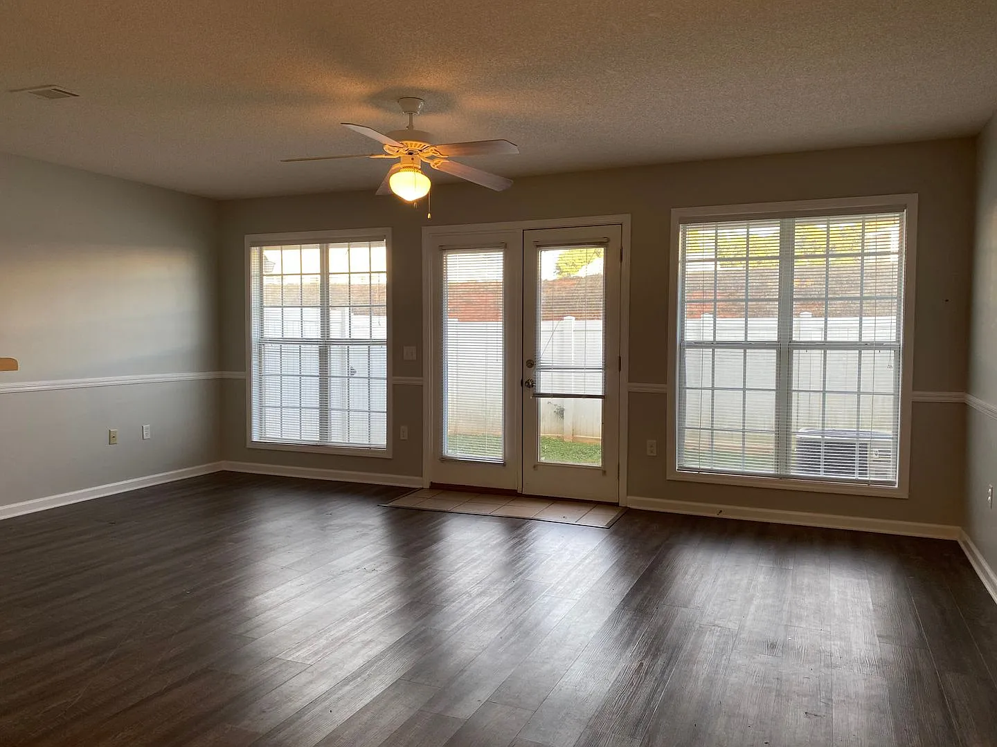 Dunwoody Townhomes — Photo 2