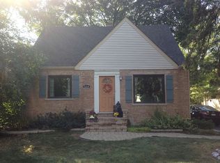 1214 Irving Ave, Wheaton, IL 60187