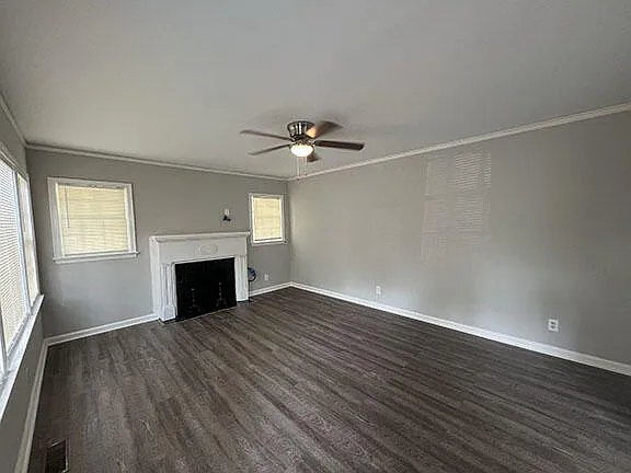 3 bed, 2.0 bath, 1671 sqft, $1,850 — Photo 2
