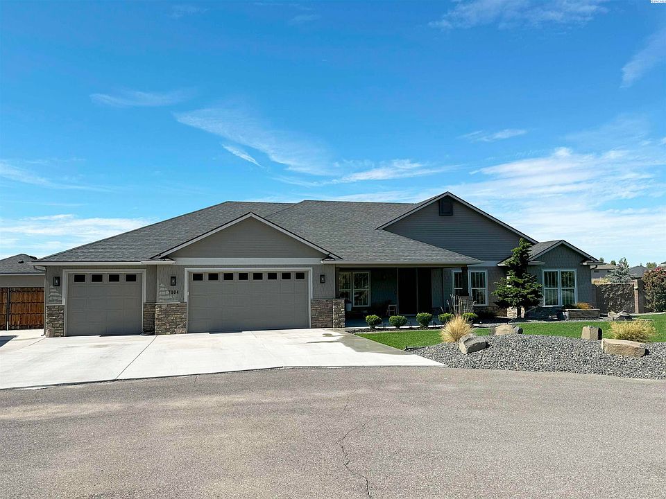 2nd image of 7004 Sandy Ridge Rd