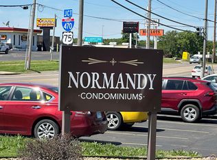 2807 SW Prairie Rd APT 15, Topeka, KS 66614