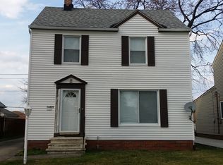 14805 Krems Ave, Maple Heights, OH 44137