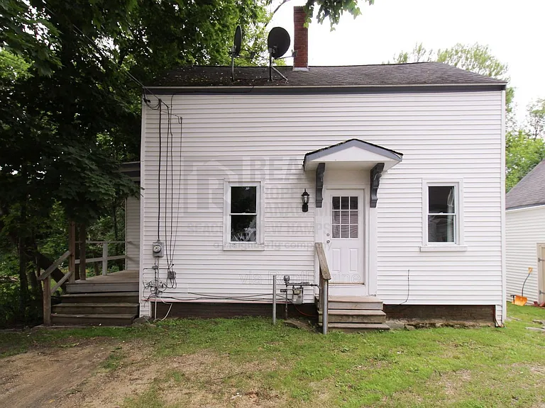 36 South St — Photo 12