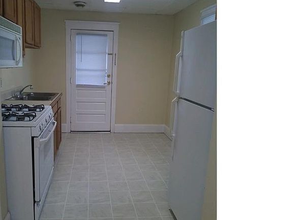 2nd image of 150 N 9th St APT 5
