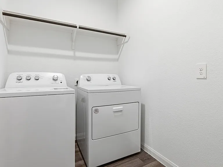 1606 Happy Valley St — Photo 10