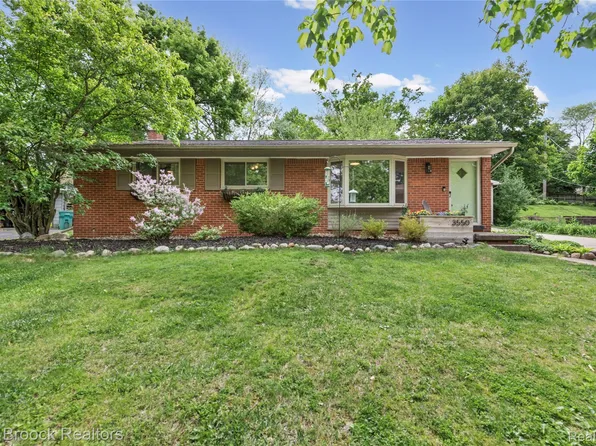 3550 Cushing Ct, Dexter, MI 48130