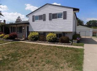 2719 Pall Mall Dr #1, Sterling Heights, MI 48310