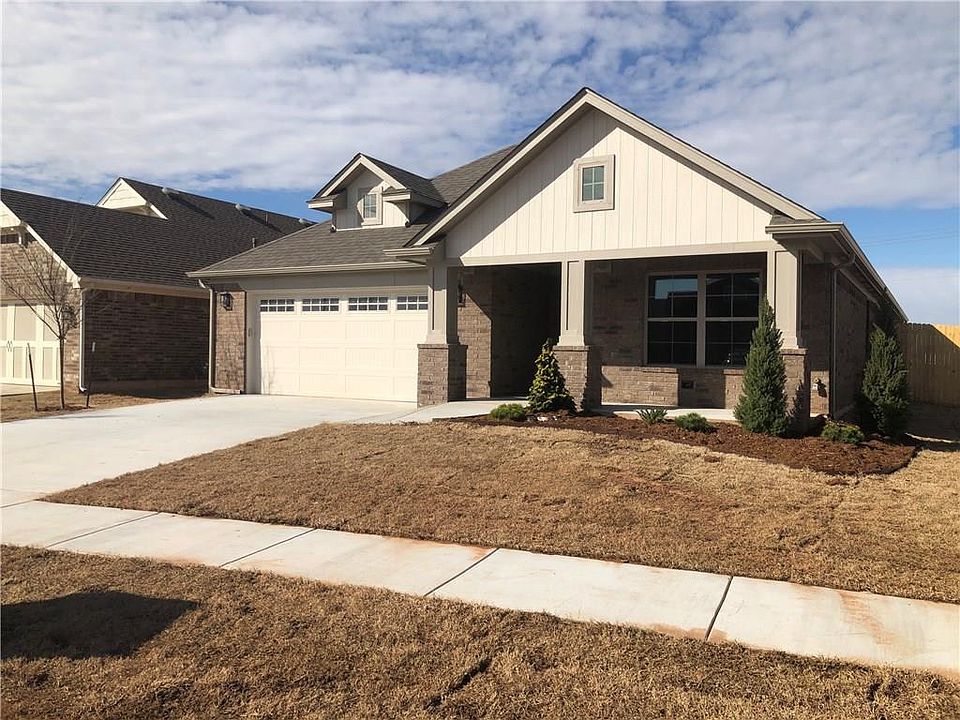 1st image of 713 Mount Mitchell Ln