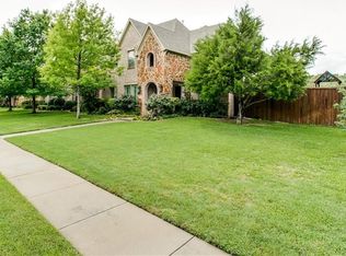 6633 Hialeah Dr, Dallas, TX 75214