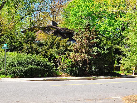 5th image of 50 Cedar Street