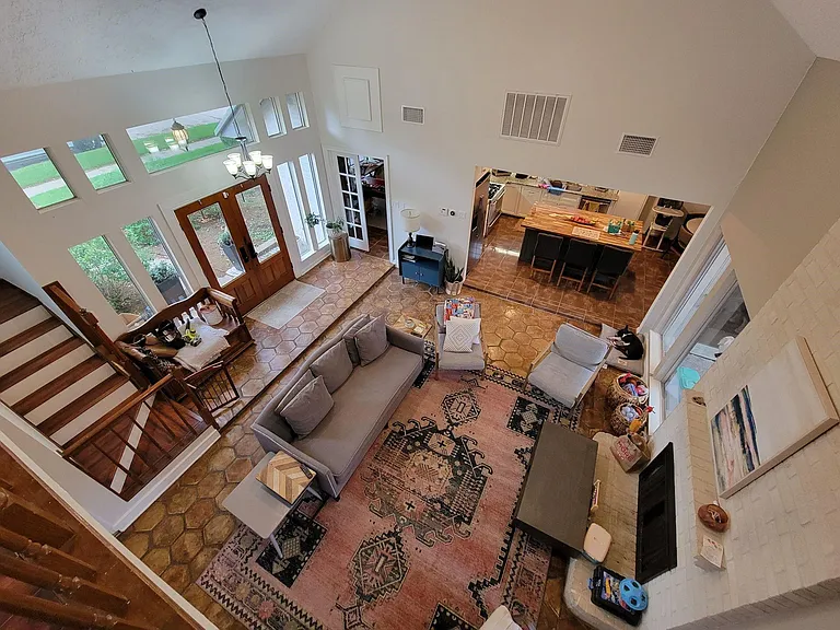 12403 Tottenham Dr — Photo 7