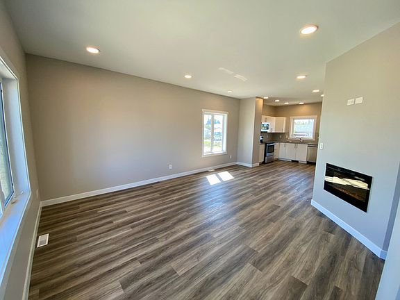 2nd image of 4619 50th Ave