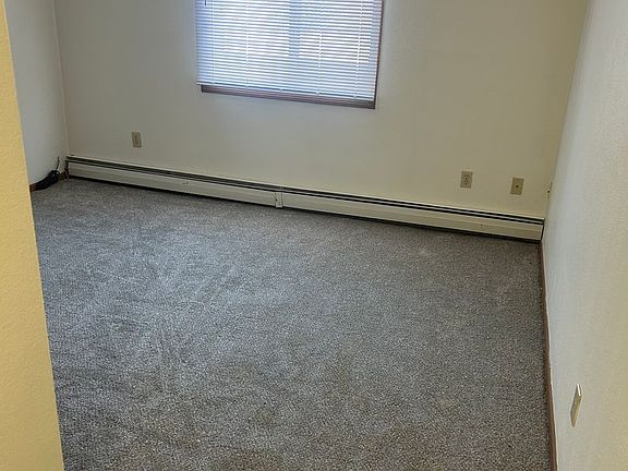 2nd image of 6138 W Forest Home Ave #106