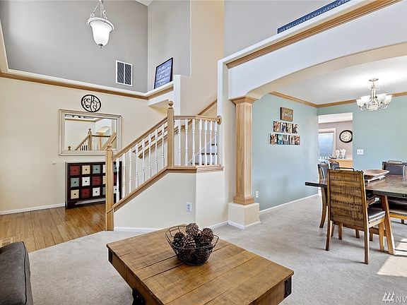 3rd image of 7304 30th St NE