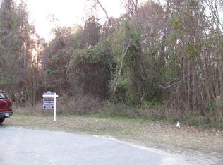 213 Winnie Trl, Brunswick, GA 31525