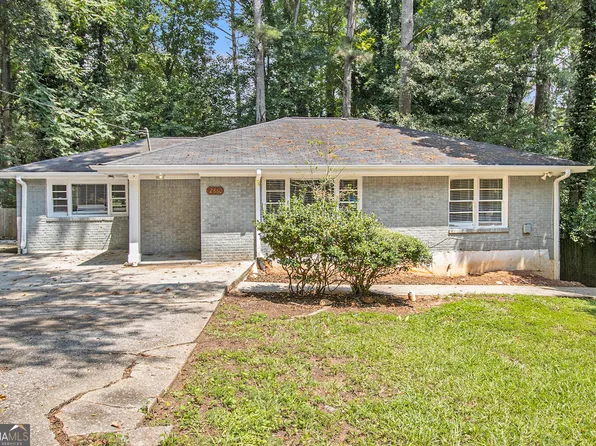 2860 Reveille Cir, Atlanta, GA 30316