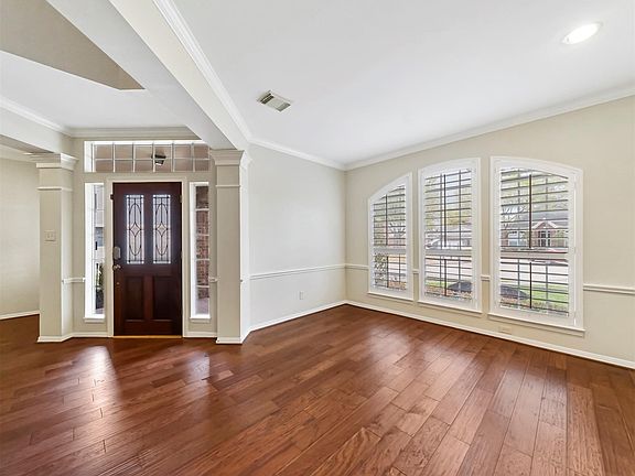 5th image of 23118 Lodge Meadows Dr