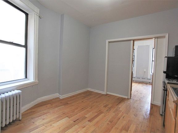 2nd image of 17 Saint Marks Pl #9G
