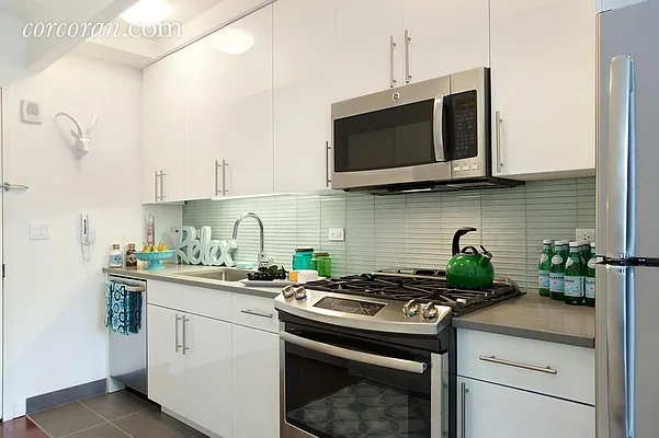 Rented by Corcoran | media 55