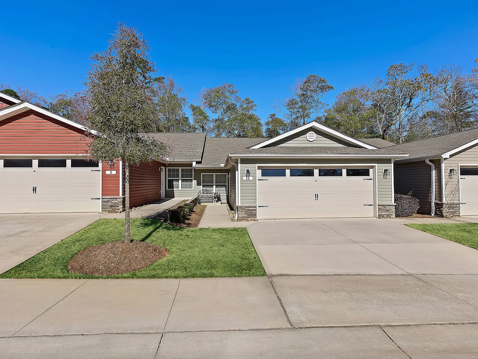 Redwood Simpsonville Neely Ferry Road — Photo 2