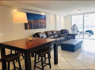 3660 NE 166th St APT 102, North Miami Beach, FL 33160