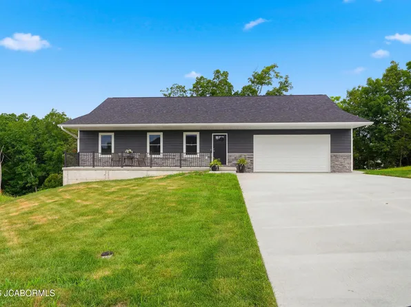 213 Gavin Ln, Linn, MO 65051