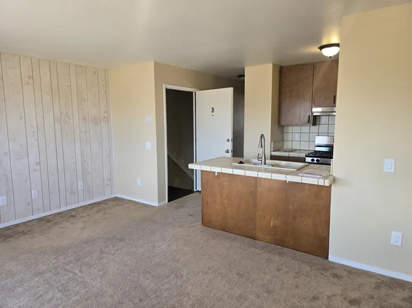 320 Watson St #B, Monterey, CA 93940