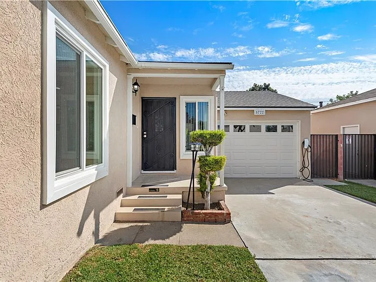 5722 Faculty Ave — Photo 3