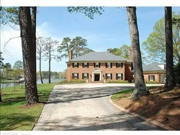 1308 Wren Pl, Virginia Beach, VA 23451