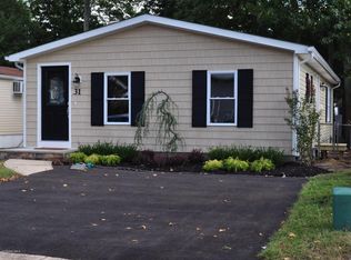 31 Fawn Run, Manalapan, NJ 07726