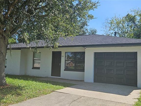 2nd image of 501 LOOMIS TRAIL