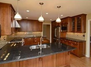 6721 S Kearney Ct, Centennial, CO 80112