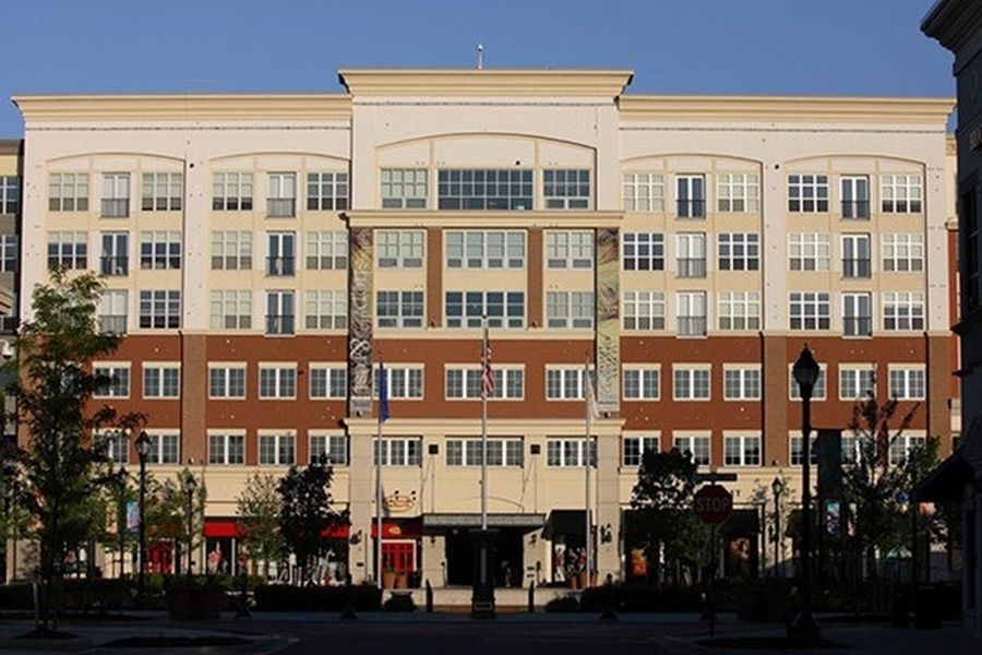 Bayshore Place Apartments Milwaukee Wi Zillow